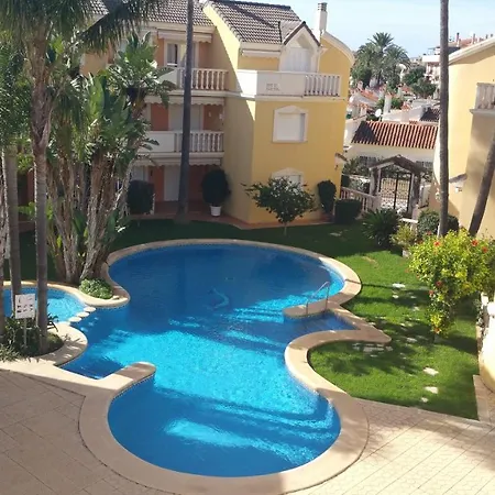 Adosado Nadine Locdenia Hébergement de vacances Dénia