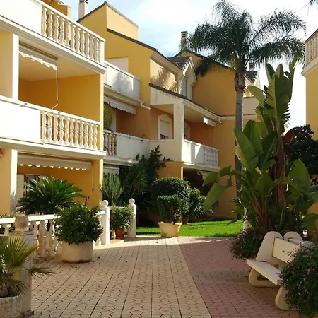 Holiday home Adosado Nadine Locdenia Denia
