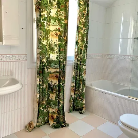 Adosado Nadine Locdenia Holiday home